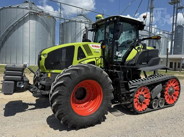 2024 CLAAS AXION 930TT