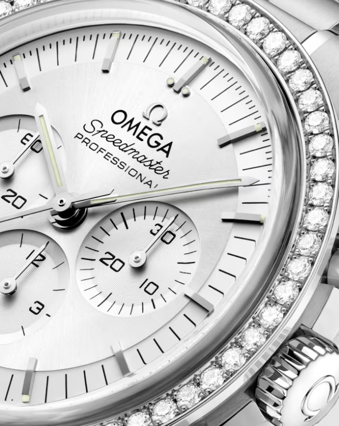 Speedmaster Moonwatch Professional 42 mm, Canopus Gold™ on Canopus Gold™